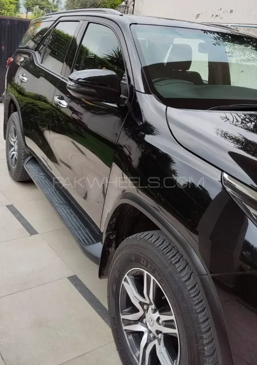 2023 Toyota Fortuner 2.7 G photo 2