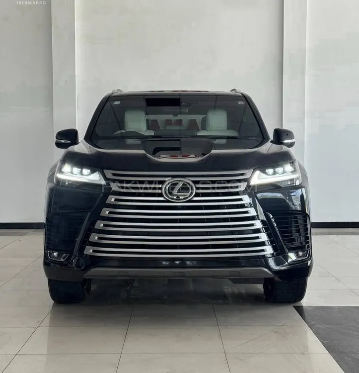 2023 Lexus LX 570