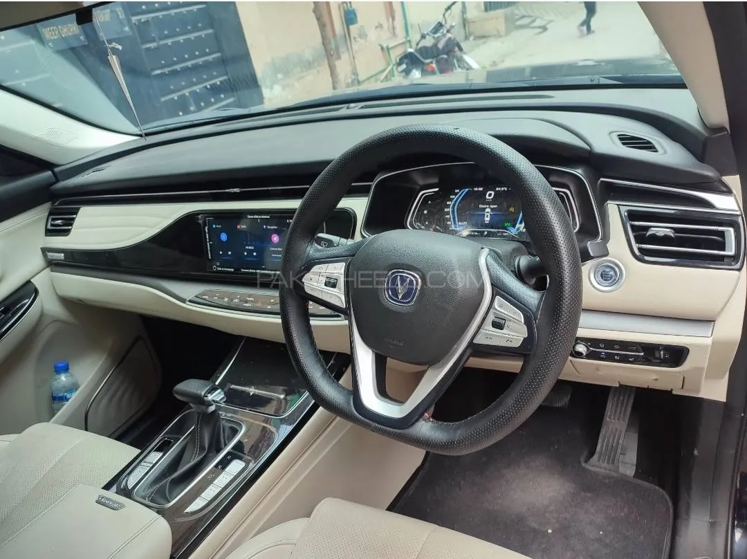 2024 Changan Oshan X7 FutureSense photo 2